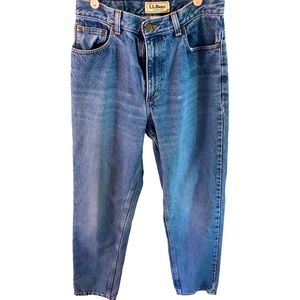 Vintage L.L.Bean High Rise Straight Leg Mom Jeans. Double LL. Size 8 Medium